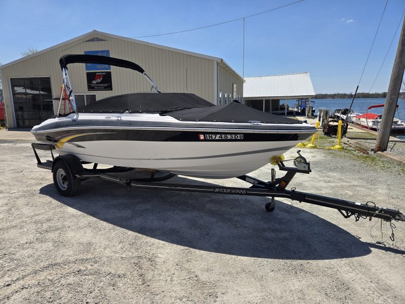 2007 Four Winns Horizon 200 - Image 2