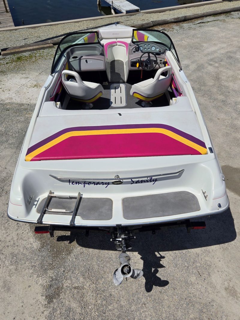 1993 Rinker Captiva 209 - Image 3